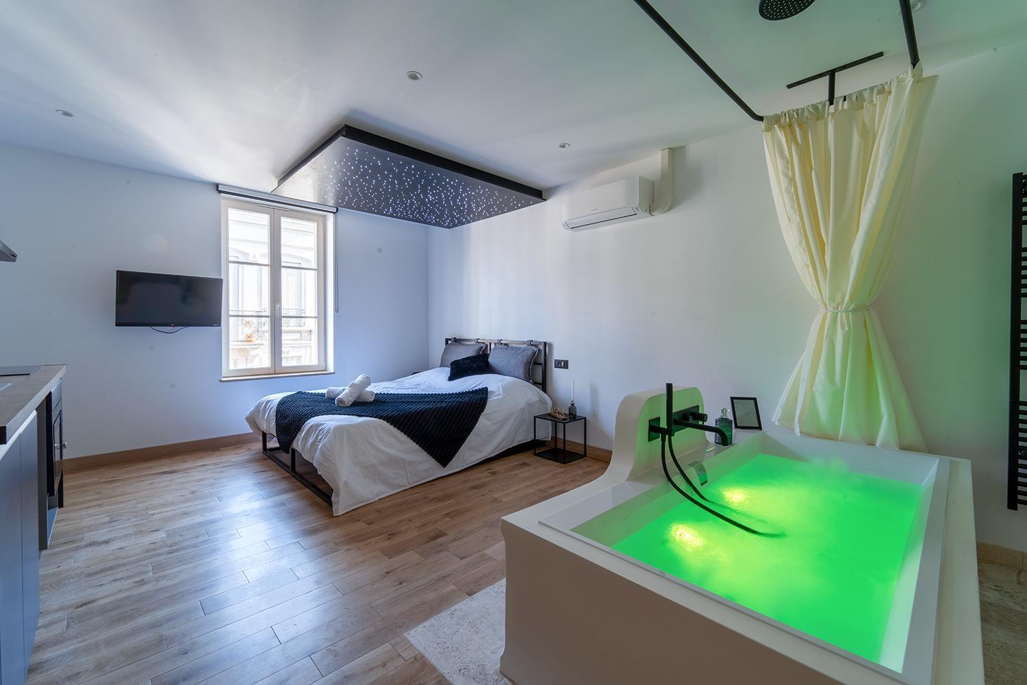 Apartamento La Nuit Sous Les Etoiles Nancy Exterior foto